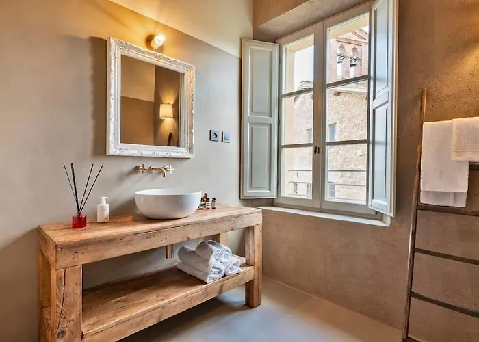 ヴィラ Exclusive Mami