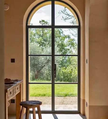 ヴィラ Exclusive Mami