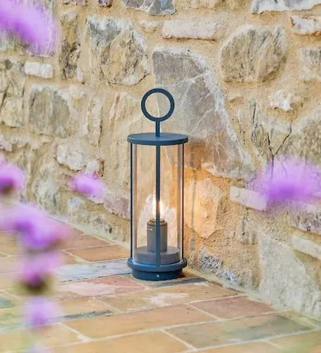 ヴィラ Exclusive Mami *