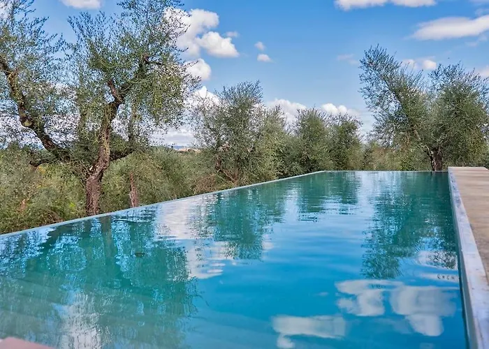 ヴィラ Exclusive Mami *