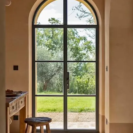 فيلة Exclusive Mami