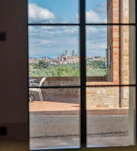 Exclusive Mami Villa Siena