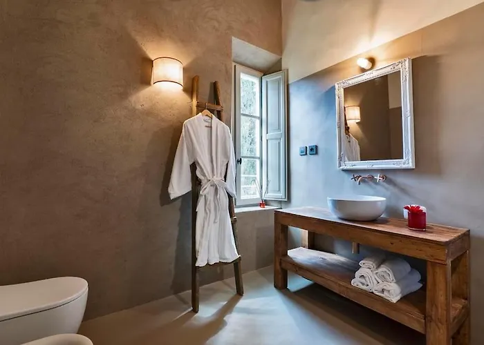 Exclusive Mami Siena