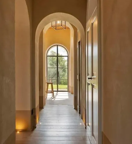 Exclusive Mami Villa