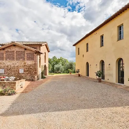 Exclusive Mami Villa