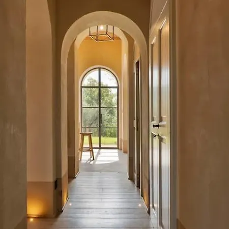 Exclusive Mami Villa