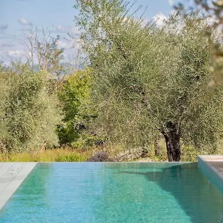 Villa Exclusive Mami