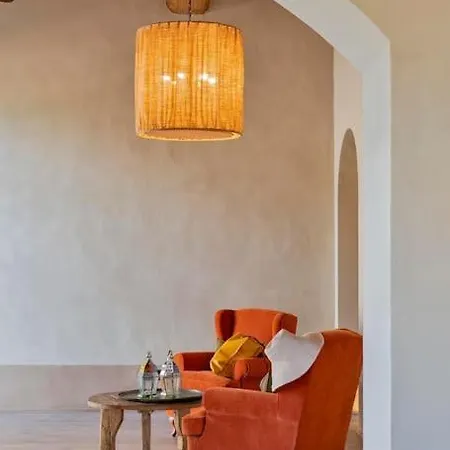 Exclusive Mami Siena